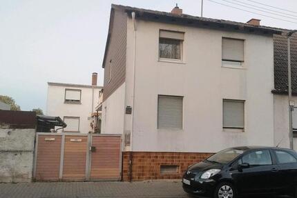 Haus Ludwigshafen am Rhein Edigheim - 6 Zimmer, 130 m&sup2;, 399.000&euro; | Angebot:27156740