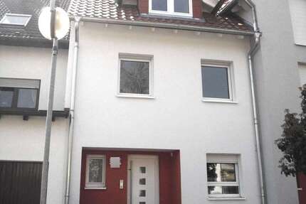 Haus Viernheim - 6 Zimmer, 136 m&sup2;, 1.450&euro; | Angebot:26902031