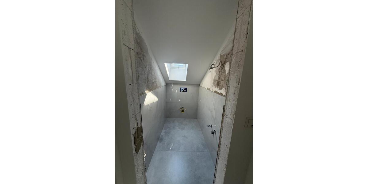 Dachgeschoßwohnung Mörlenbach - 3 Zimmer, 90 m&sup2;, 1.250&euro; | Angebot:26444460
