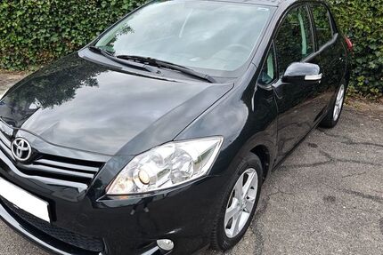 Toyota Auris 133.554 km 5.950 &euro; Walldorf 69190