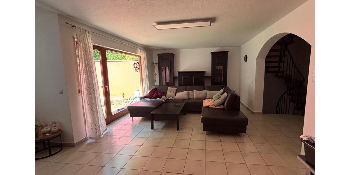 Doppelhaushälfte Obrigheim - 6 Zimmer, 157 m&sup2;, 380.000&euro; | Angebot:26876437