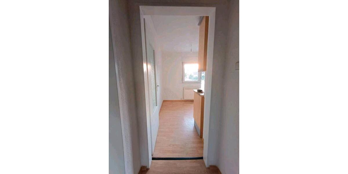 Etagenwohnung Mannheim Käfertal - 3 Zimmer, 67 m&sup2;, 1.200&euro; | Angebot:26325771
