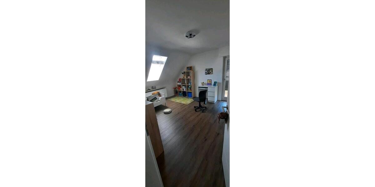 Dachgeschoßwohnung Heddesheim - 3 Zimmer, 62 m&sup2;, 199.999&euro; | Angebot:26201534