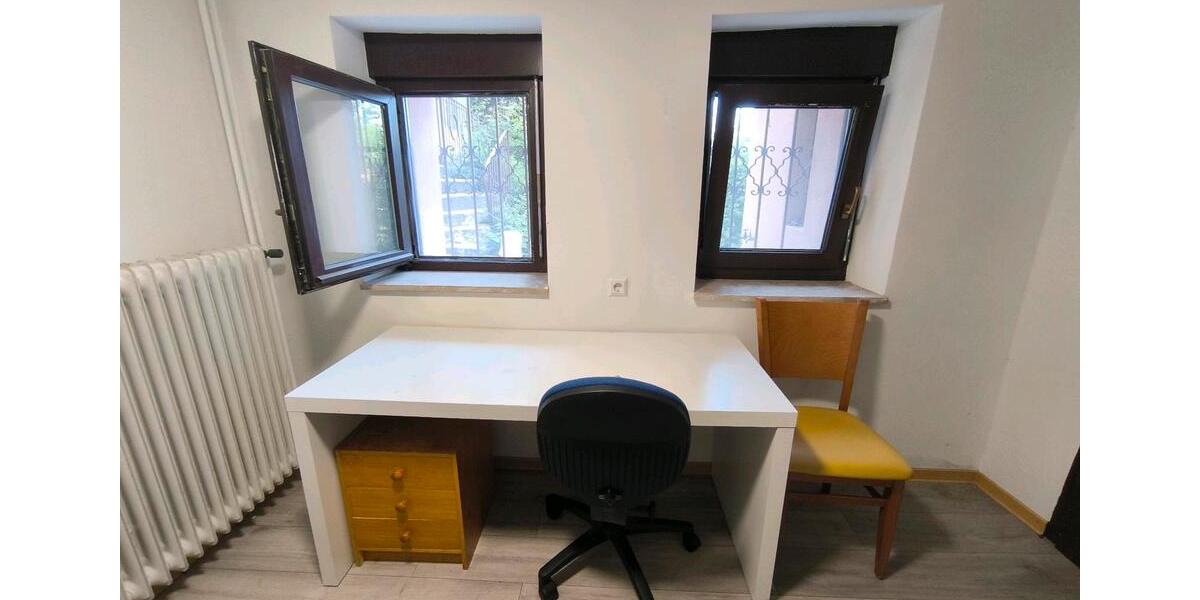 Etagenwohnung Dossenheim - 1 Zimmer, 10 m&sup2;, 530&euro; | Angebot:26406606