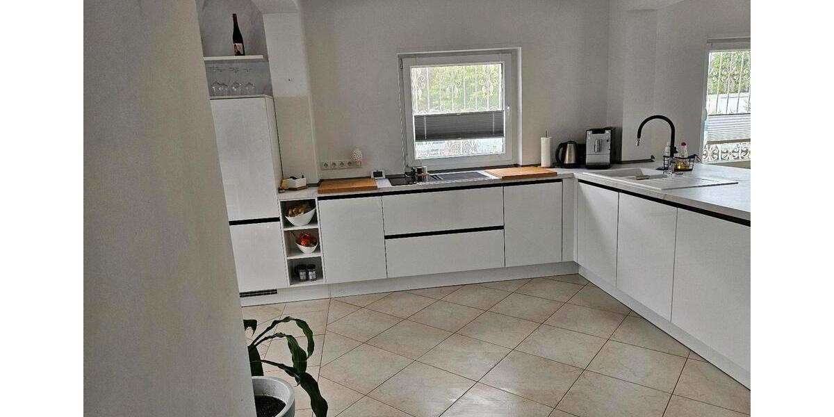Bungalow Ludwigshafen am Rhein Edigheim - 6 Zimmer, 250 m&sup2;, 460.000&euro; | Angebot:26578097
