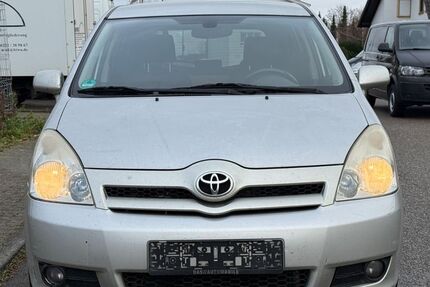 Toyota Corolla Verso 326.000 km 1.650 &euro; Wiesloch 69168