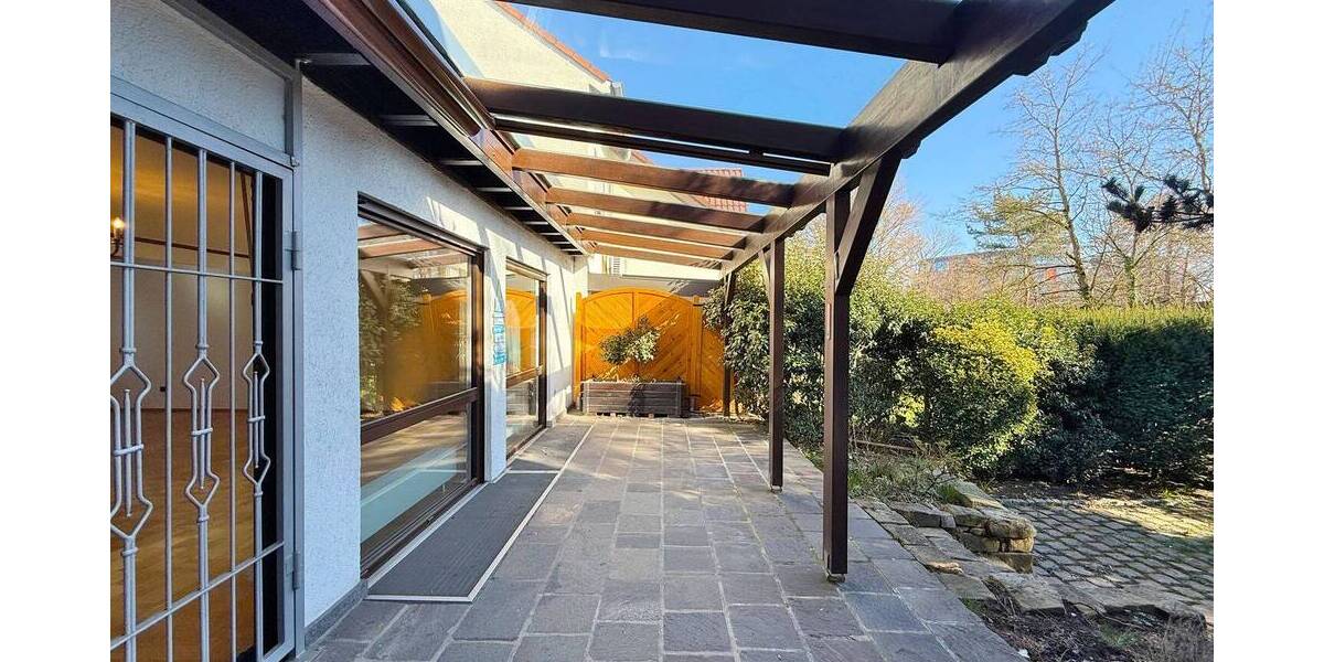 Einfamilienhaus Viernheim - 5 Zimmer, 198 m&sup2;, 1.950&euro; | Angebot:26361609