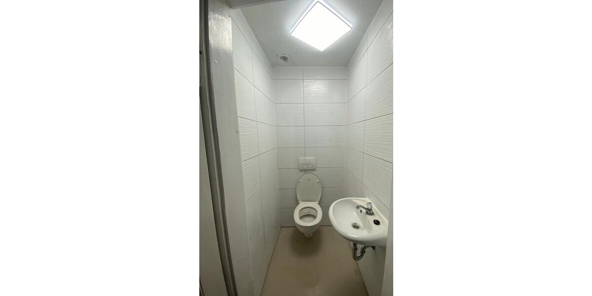 Etagenwohnung Frankenthal (Pfalz) - 3.5 Zimmer, 108 m&sup2;, 1.000&euro; | Angebot:25626301