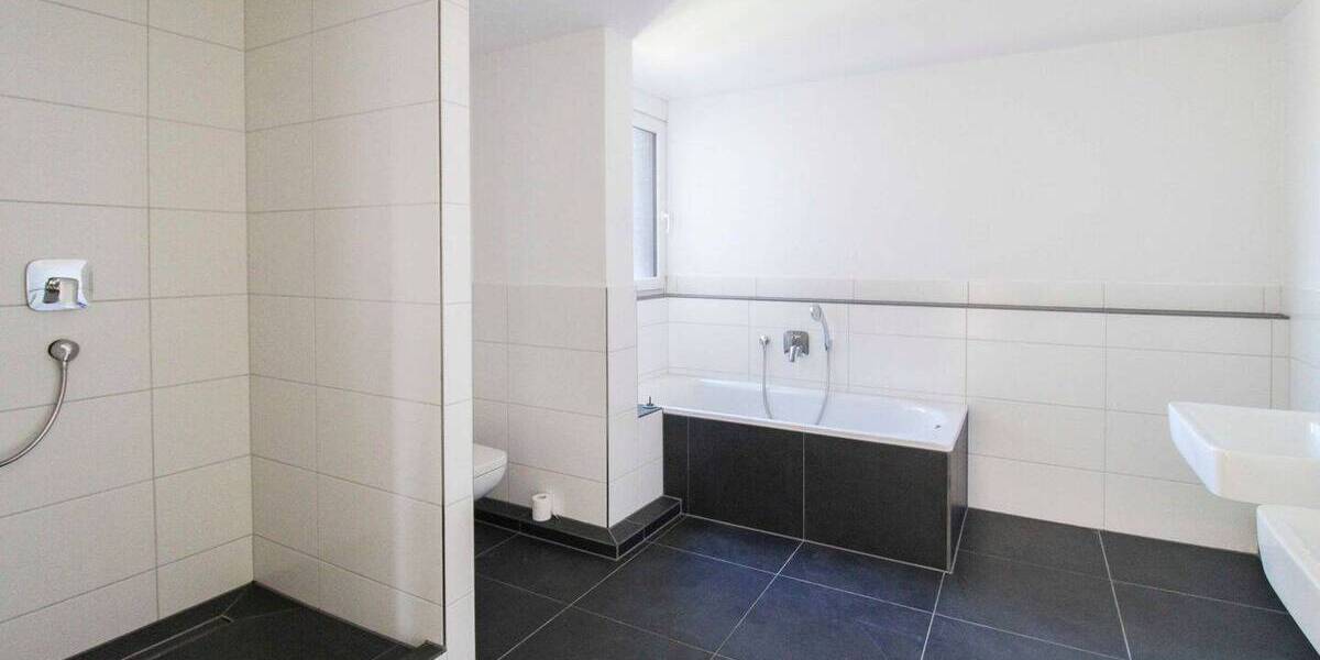 Etagenwohnung Ludwigshafen West - 4 Zimmer, 160 m&sup2;, 499.000&euro; | Angebot:26189703