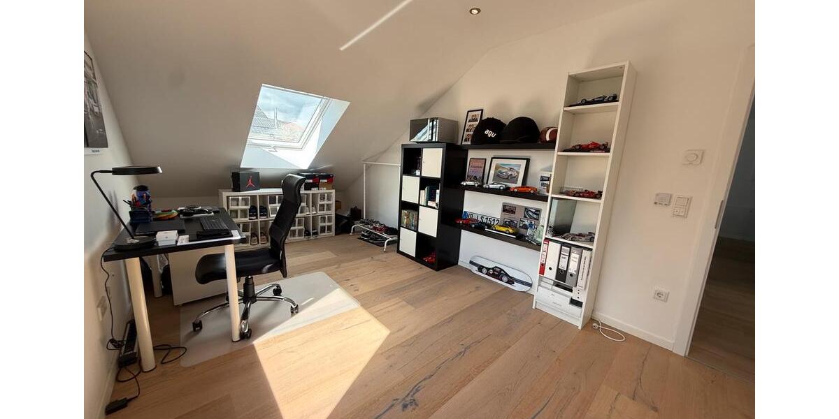 Dachgeschoßwohnung Sinsheim - 3 Zimmer, 87 m&sup2;, 415.000&euro; | Angebot:27119919