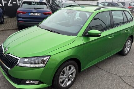 Skoda Fabia 8.000 km 15.490 &euro; Weinheim 69469