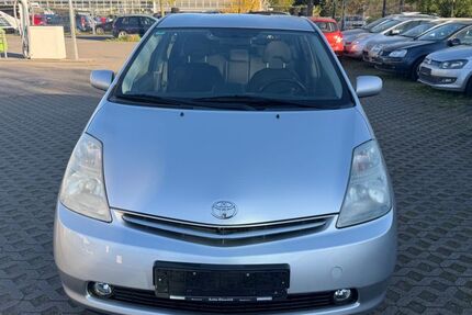 Toyota Prius 182.000 km 5.500 &euro; Philippsburg 76661