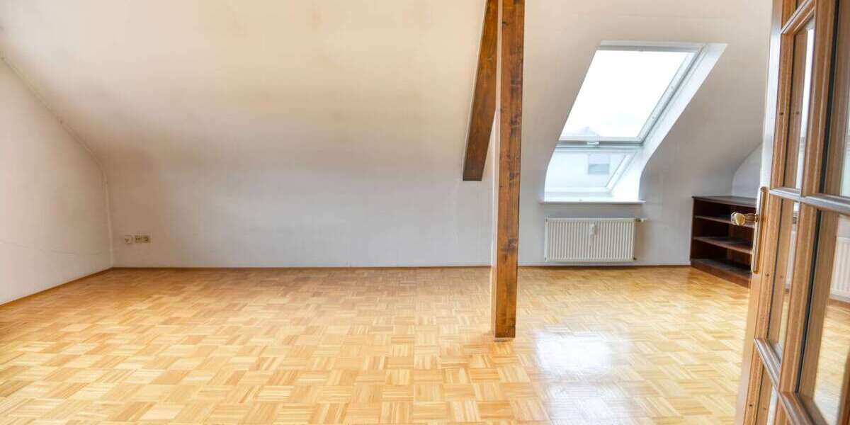 3 ZKB DG & 2 ZKB Souterrain Whg Sofort beziehbar Garage & 2 Stellplätze inkl - Etagenwohnung Neuhofen | Angebot:22649166