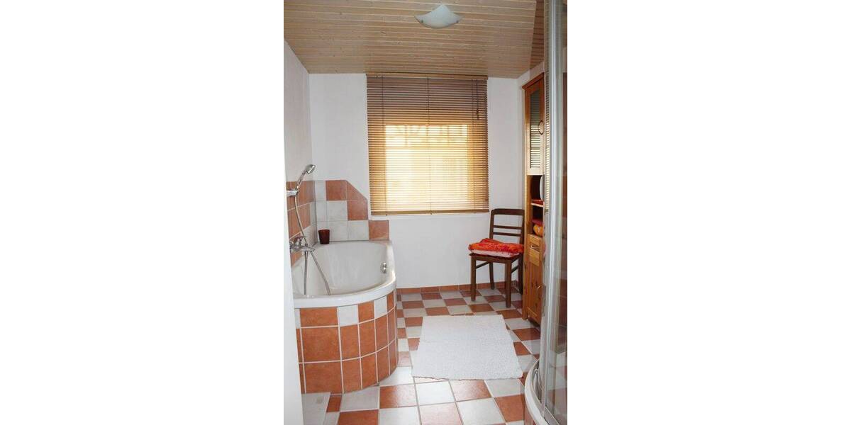 Etagenwohnung Wald-Michelbach Siedelsbrunn - 4 Zimmer, 127 m&sup2;, 1.000&euro; | Angebot:26378037