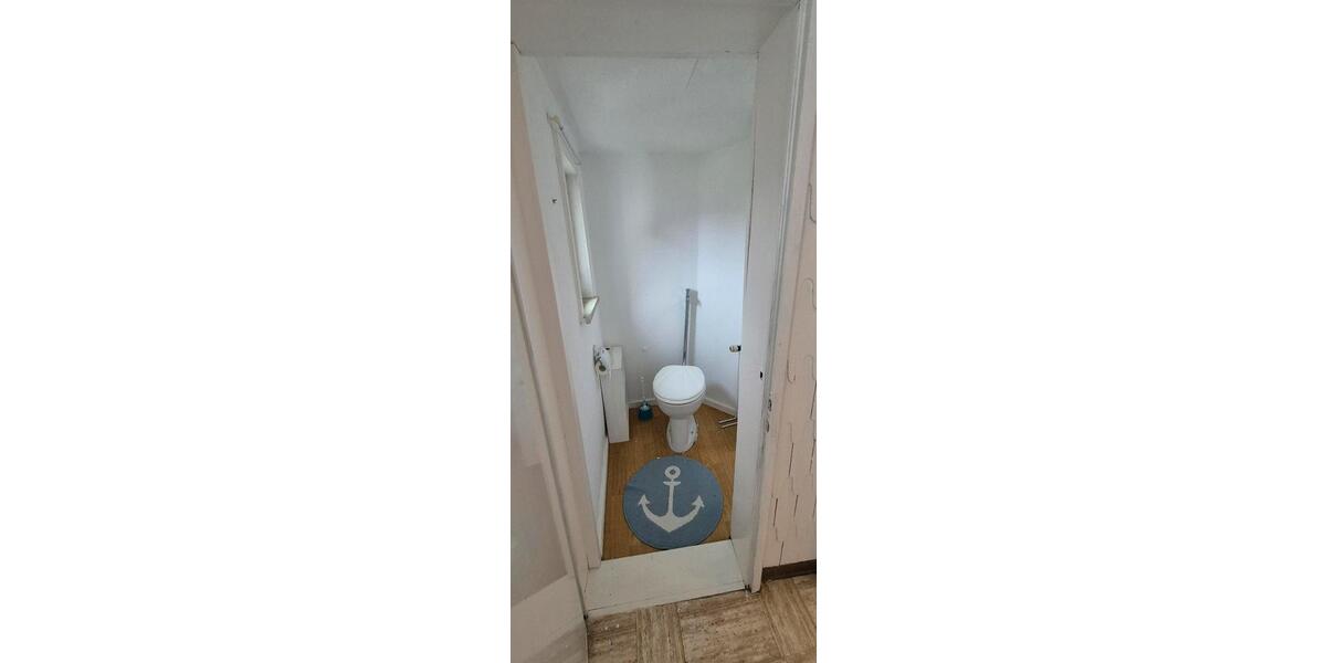 Einfamilienhaus Waldbrunn - 6 Zimmer, 100 m&sup2;, 1.000&euro; | Angebot:26241971