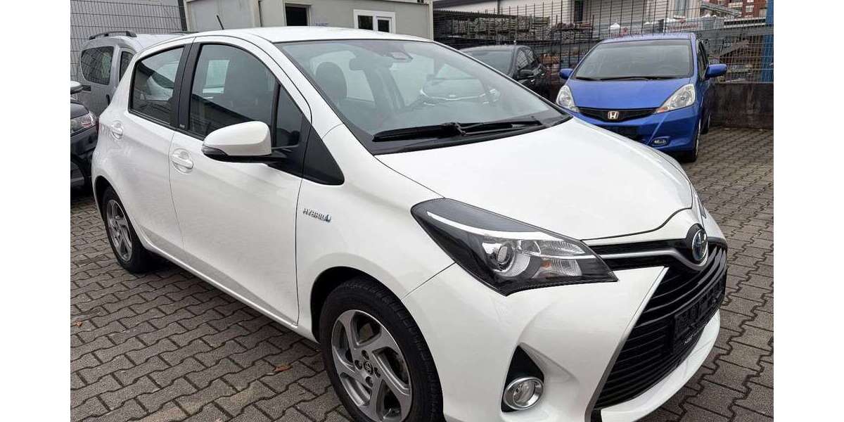 Toyota Yaris 28.000 km 13.900 &euro; Nußloch 69226