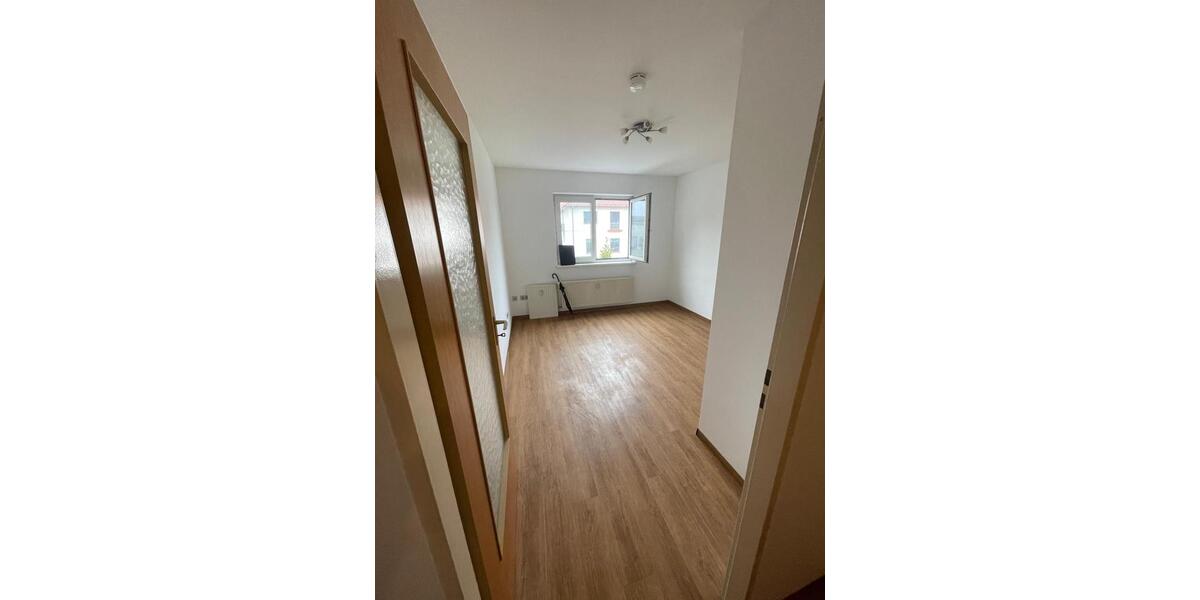 Etagenwohnung Mannheim Neckarstadt-Ost - 1 Zimmer, 23 m&sup2;, 600&euro; | Angebot:26285257
