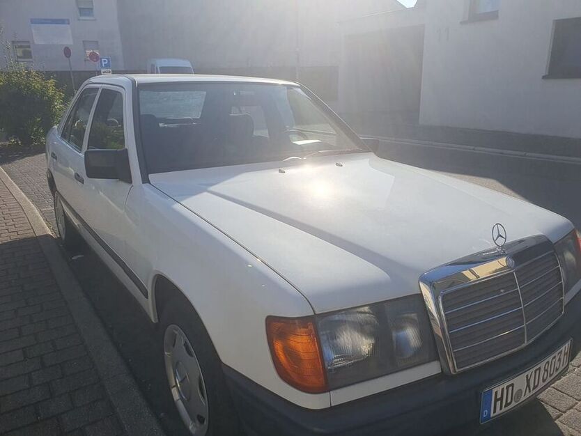 E 200