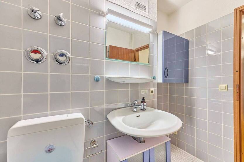 MA-City - 2 ZBKBalkon-Wohnung mit Tiefgaragenstellplatz