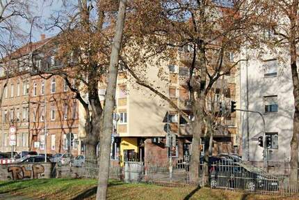 Wohn- und Geschäftshaus mit optimaler Wohnungsstruktur und Lage zimmer