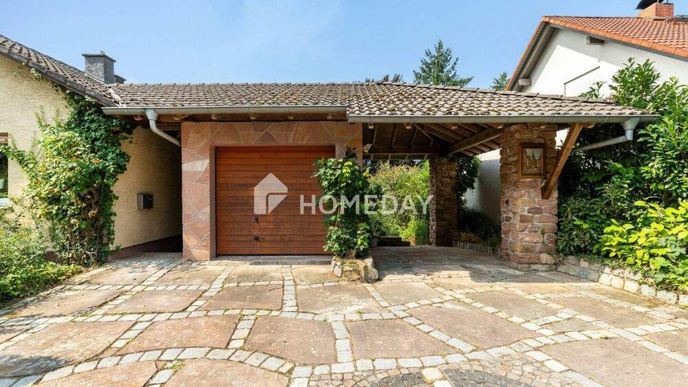 Viel Platz fürs Familienleben: EFH mit ELW & traumhaftem Gartenparadies im Ortsteil Dilsberg 1 zimmer