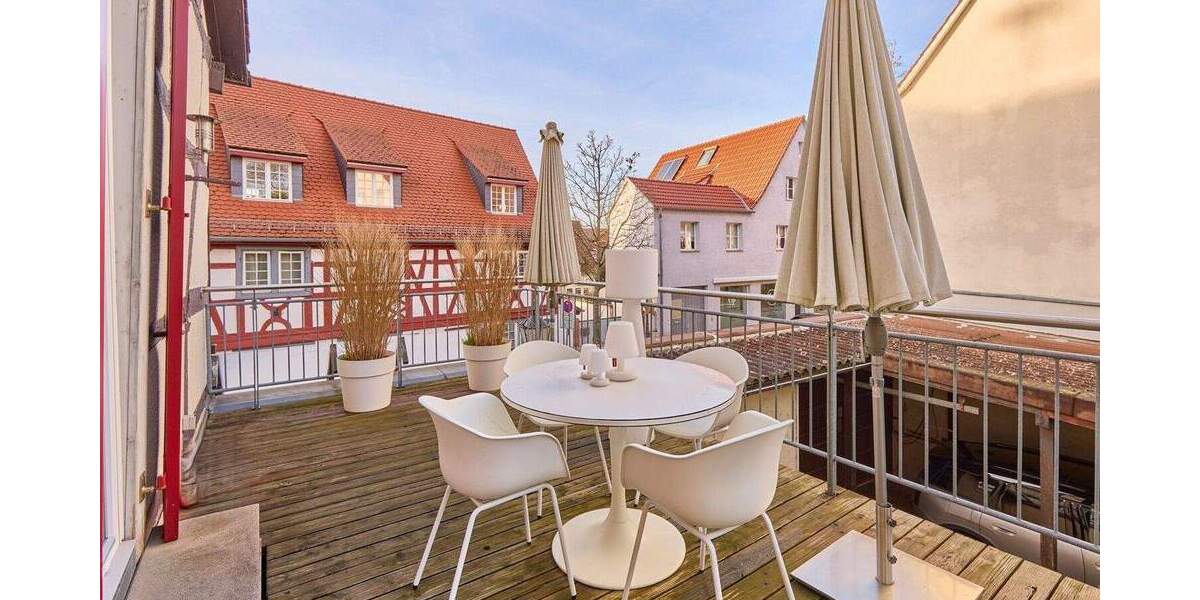 Historisches Fachwerk trifft modernes Wohngefühl mit Terrasse und Garten! 8 zimmer