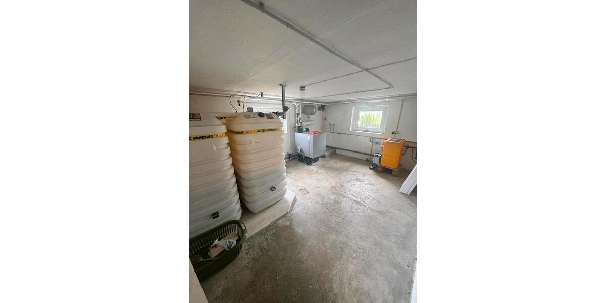 Einfamilienhaus Sinsheim - 7 Zimmer, 100 m&sup2;, 400.000&euro; | Angebot:26803145