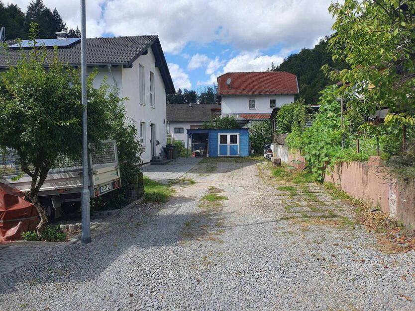 Modernes, neuwertiges EFH im Gorxheimertal OT Trösel in ruhiger Lage am Bachlauf