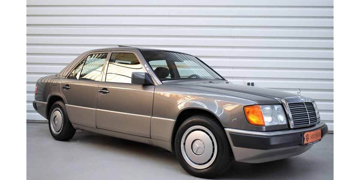 Mercedes-Benz 230 88.200 km 11.990 &euro; Forst 76694