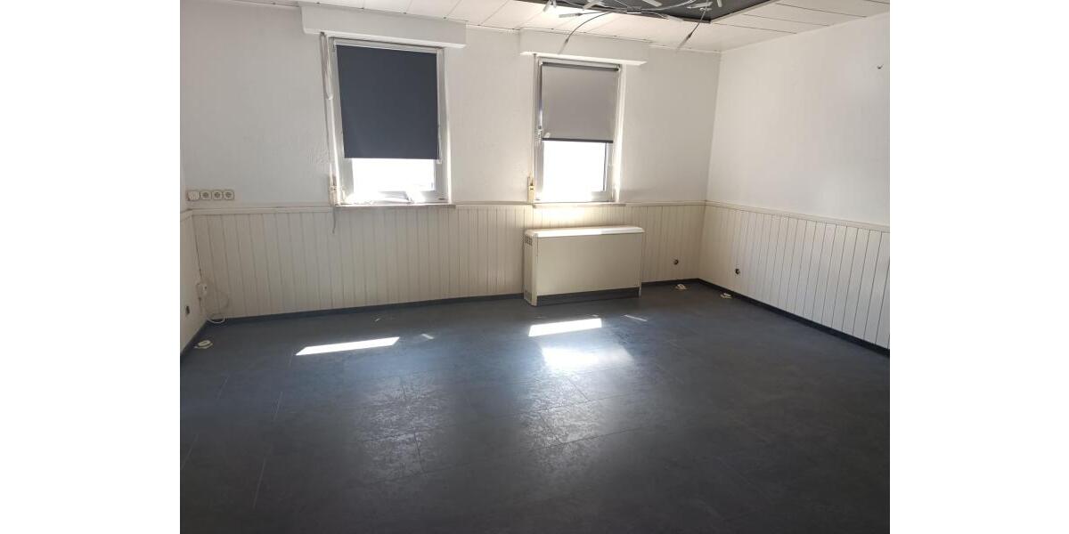 ObjNr:19726 - Freundliches 1-2 Fmilienhaus in ruhiger Lage von Waldsee 6 zimmer