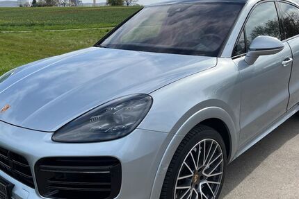 Porsche Cayenne 16.000 km 130.000 &euro; Sinsheim 74889