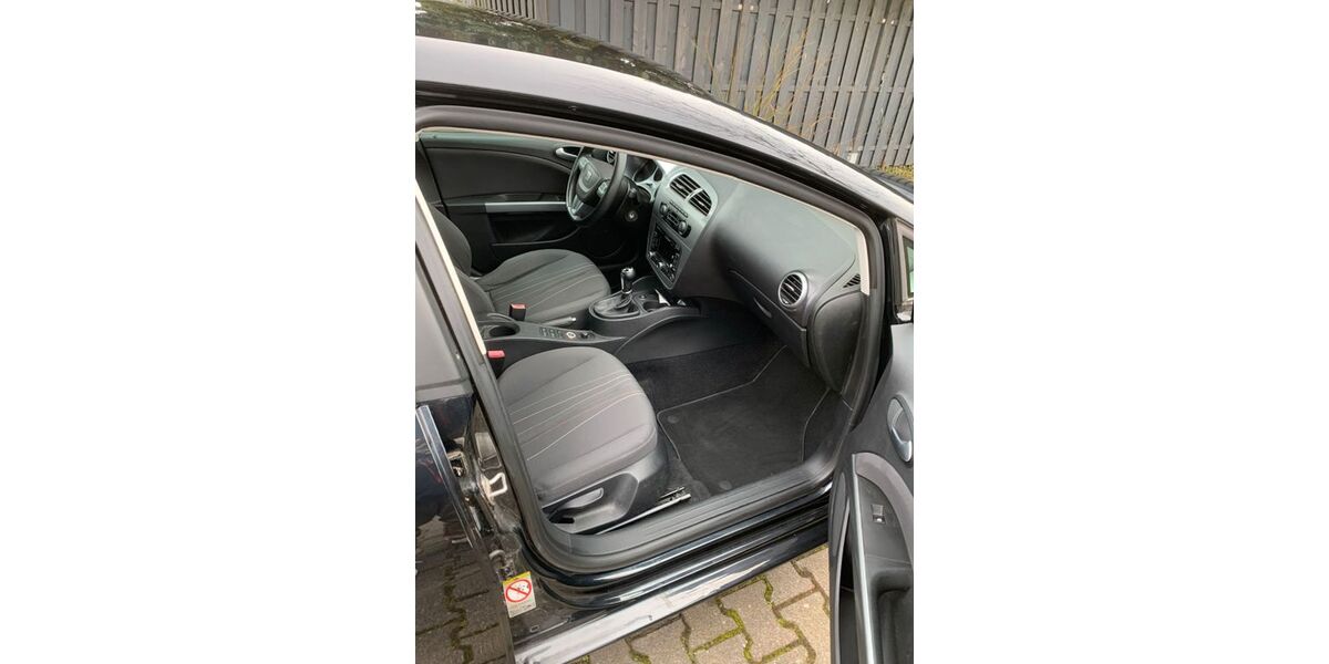 Seat Leon 117.000 km 5.400 &euro; Mannheim 68229