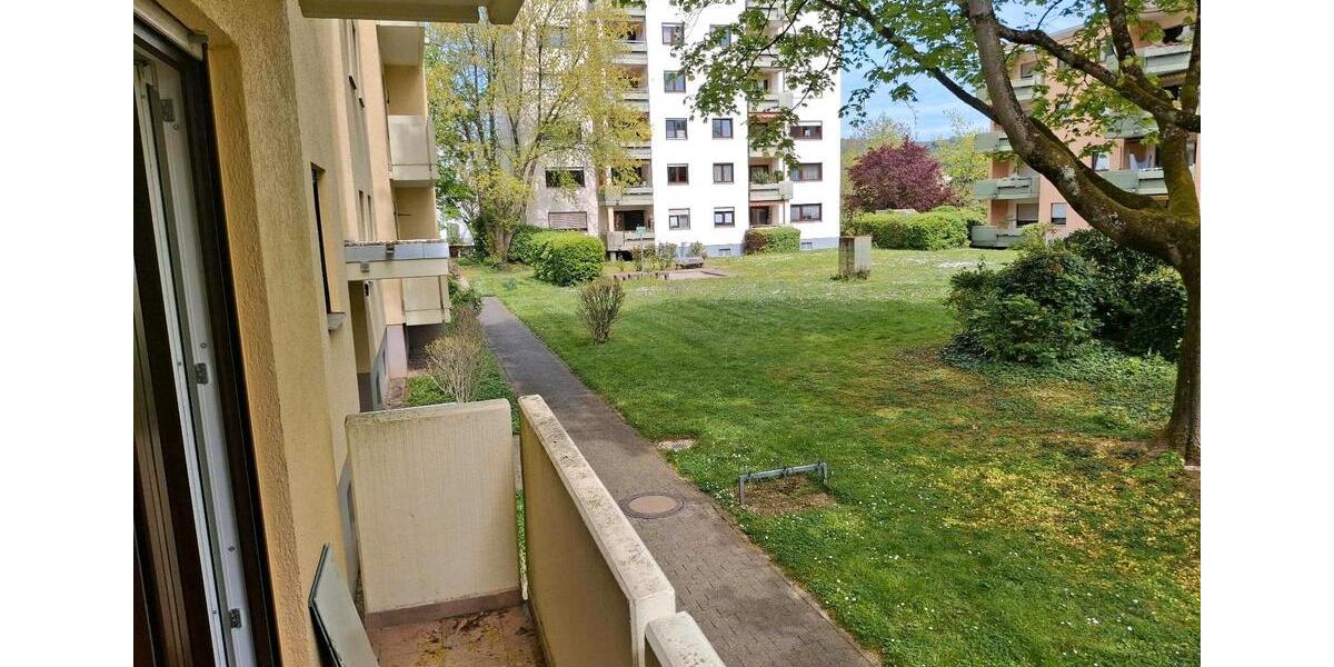 Hochparterre Weinheim - 5 Zimmer, 110 m&sup2;, 1.440&euro; | Angebot:26534632