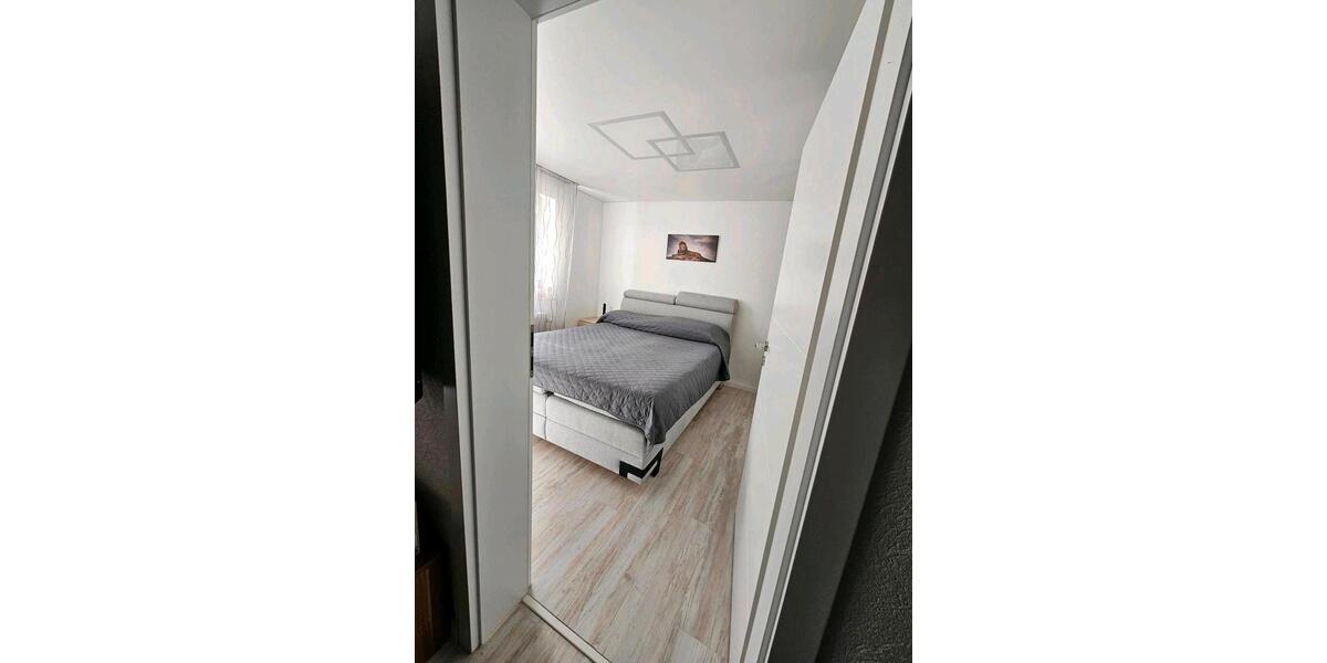 Hochparterre Weinheim - 2.5 Zimmer, 54 m&sup2;, 230.000&euro; | Angebot:26702021
