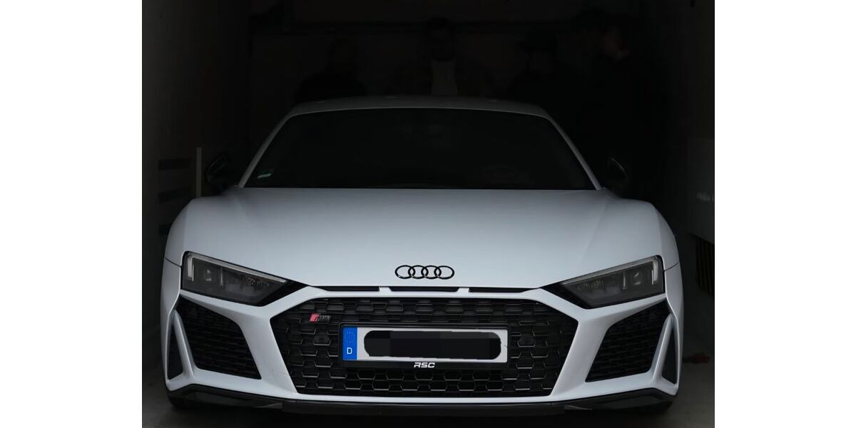 Audi R8 18.200 km 152.900 &euro; Ludwigshafen 67068