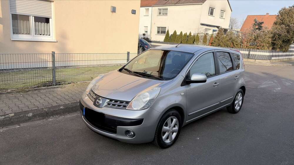Nissan Note 104.000 km 4.750 &euro; Mannheim 68307