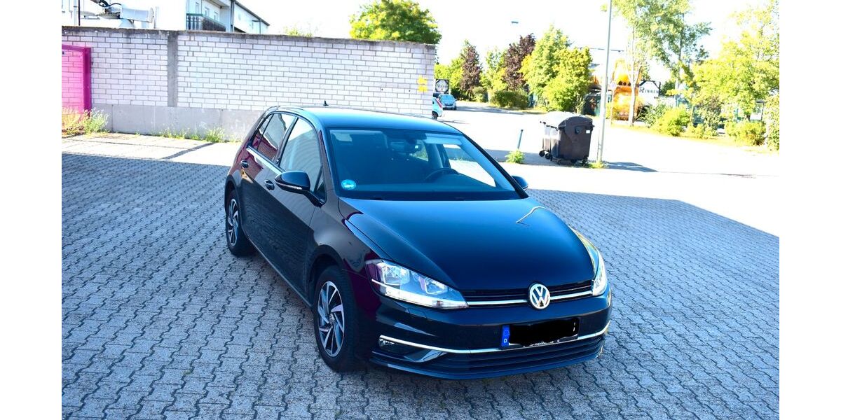 VW Golf 94.000 km 9.900 &euro; Oggersheim 67071