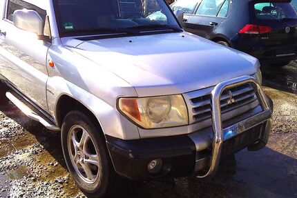 Mitsubishi Pajero Pinin 167.543 km 1.999 &euro; Mannheim 68309