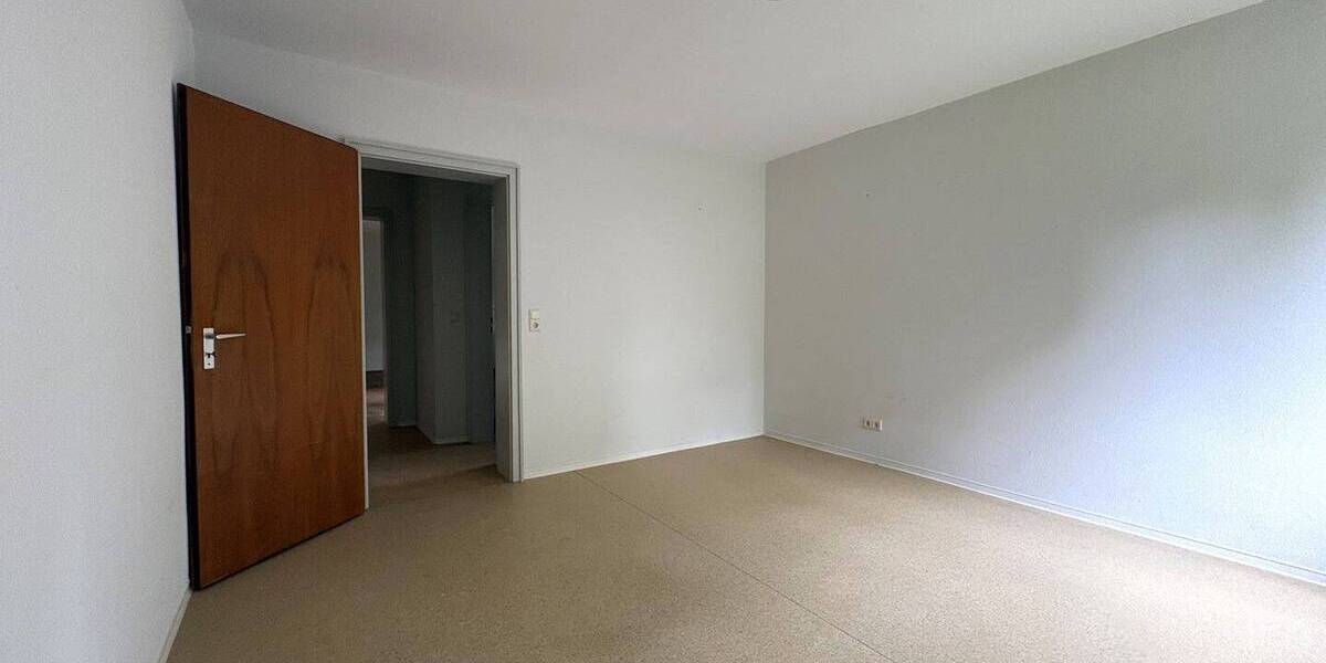 Etagenwohnung Ludwigshafen Süd - 2 Zimmer, 60 m&sup2;, 125.000&euro; | Angebot:26528166