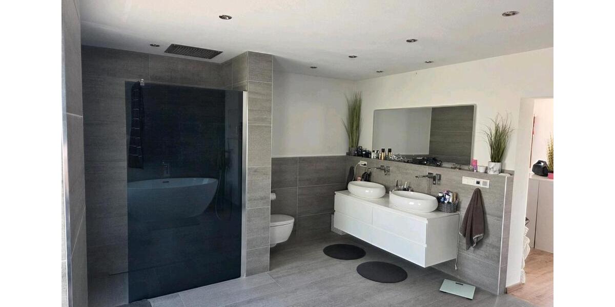 Bungalow Ludwigshafen am Rhein Edigheim - 6 Zimmer, 190 m&sup2;, 799.000&euro; | Angebot:26392741