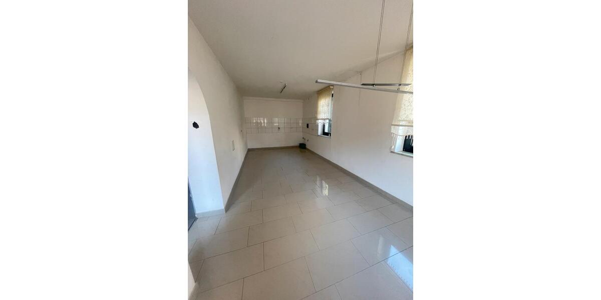 Maisonettenwohnung Ludwigshafen am Rhein Ludwigshafen-Oggersheim - 4 Zimmer, 120 m&sup2;, 1.750&euro; | Angebot:26325911