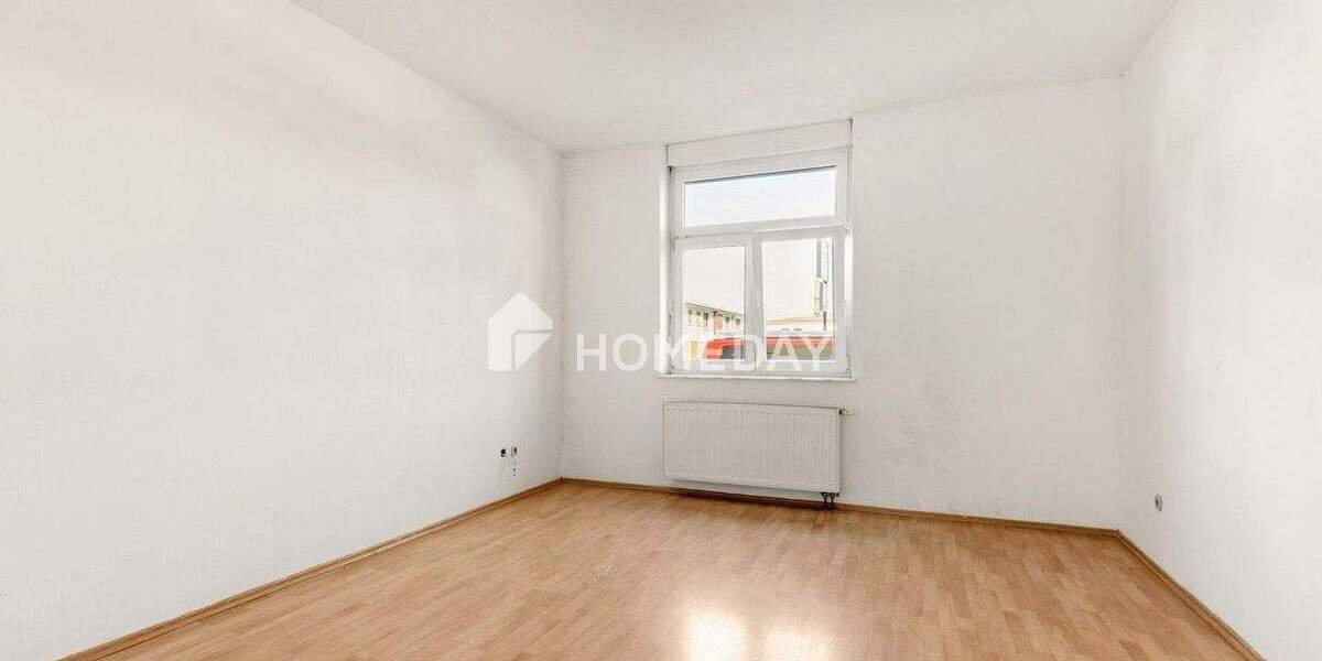Etagenwohnung Ludwigshafen West - 2 Zimmer, 72 m&sup2;, 155.000&euro; | Angebot:25425717