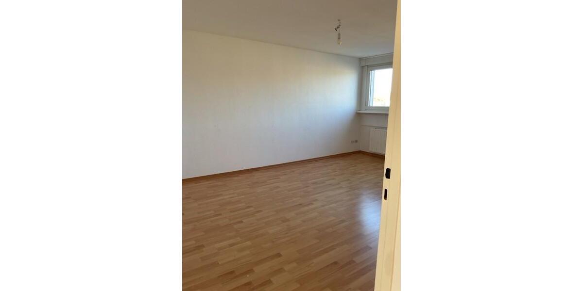 Dachgeschoßwohnung Mannheim Almenhof - 3 Zimmer, 86 m&sup2;, 938&euro; | Angebot:26335386