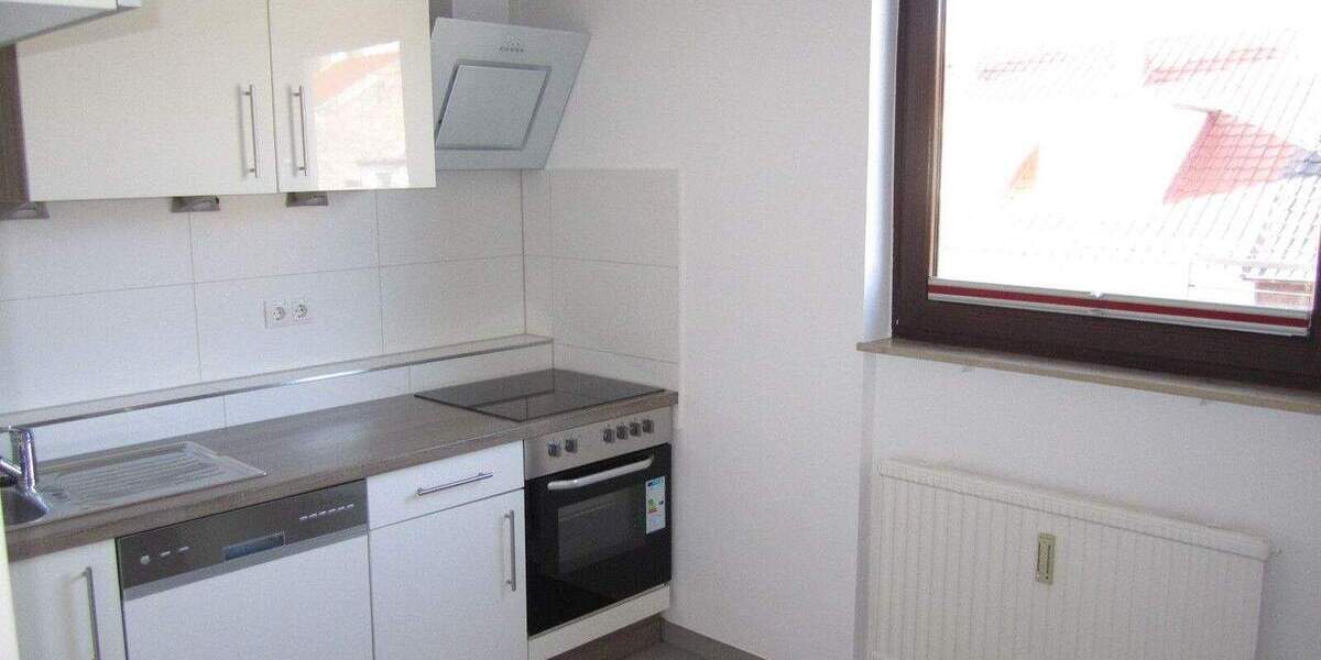 Etagenwohnung Ludwigshafen am Rhein Süd - 3 Zimmer, 102 m&sup2;, 179.000&euro; | Angebot:24334055