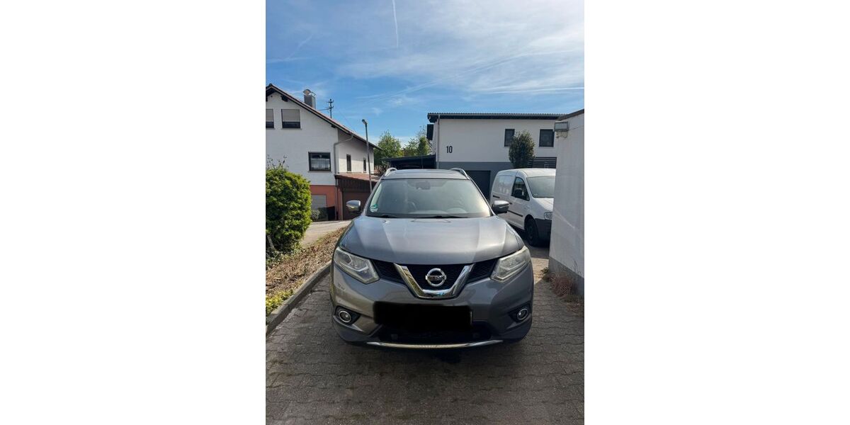 Nissan X-Trail 199.645 km 8.600 &euro; Schönbrunn 69436