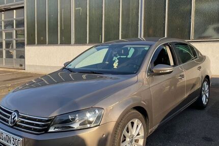 VW Passat 84.600 km 9.600 &euro; Aglasterhausen 74858