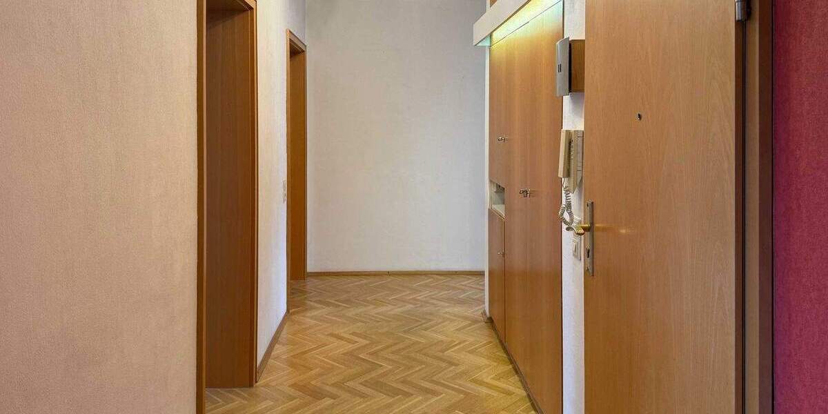 Etagenwohnung Oftersheim - 4 Zimmer, 110 m&sup2;, 335.000&euro; | Angebot:24872701