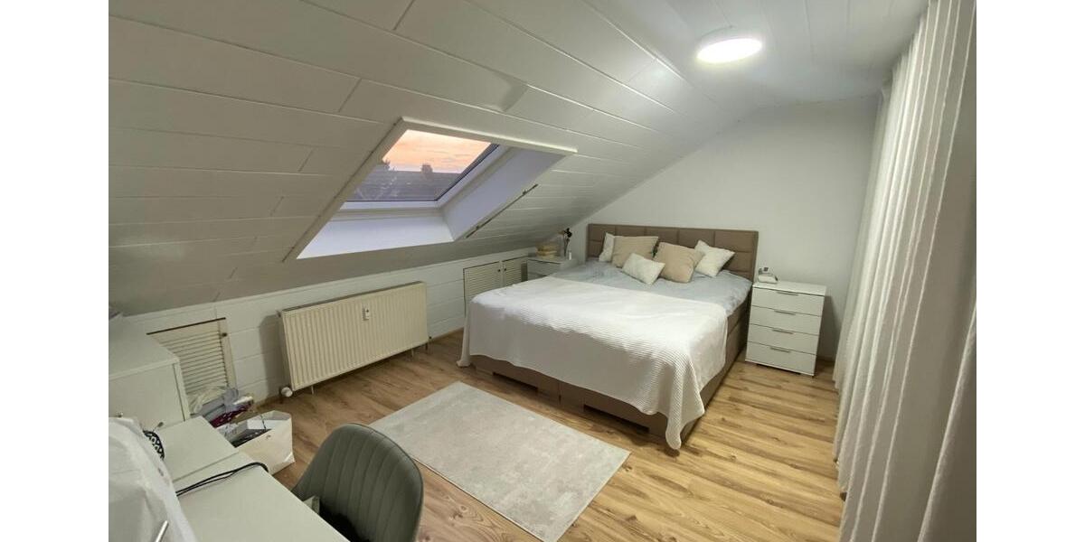 Dachgeschoßwohnung Mannheim Fahrlach - 2 Zimmer, 55 m&sup2;, 670&euro; | Angebot:25402460