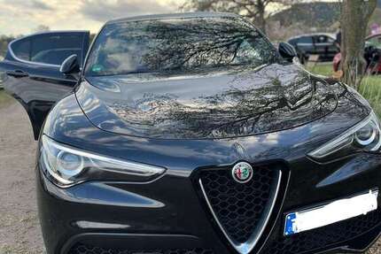 Alfa Romeo Stelvio 75.000 km 25.500 &euro; Mannheim 68259