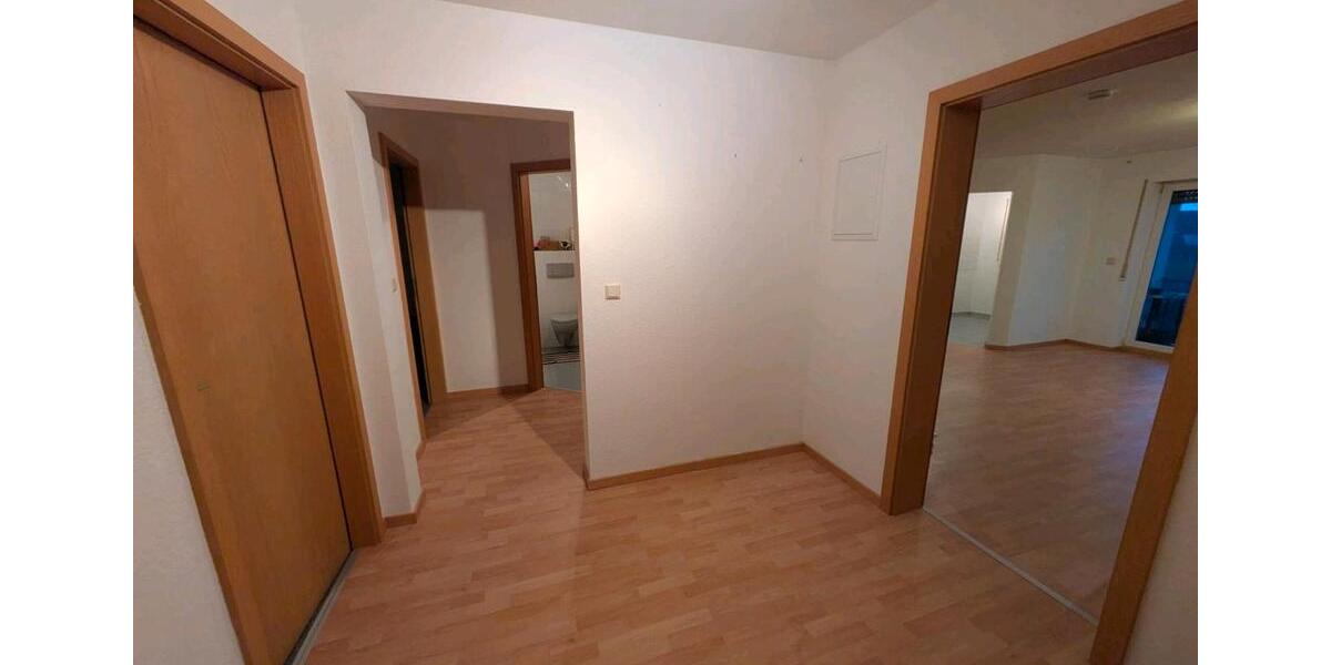 Etagenwohnung Ludwigshafen am Rhein Ludwigshafen-Oggersheim - 3 Zimmer, 78 m&sup2;, 210.000&euro; | Angebot:23820511